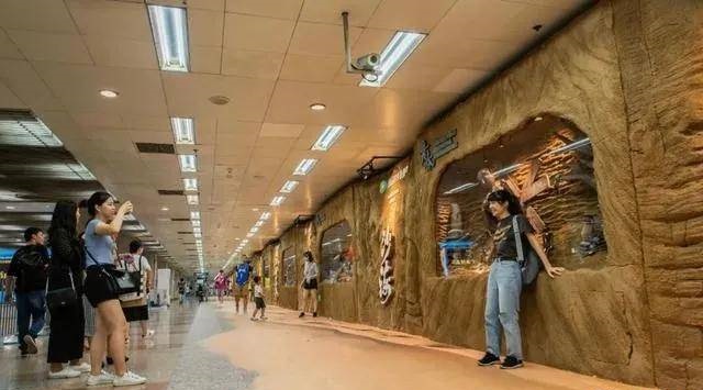 惟有這一些抓人眼球的室外標(biāo)識才配叫創(chuàng)意！廣告主也滿意7