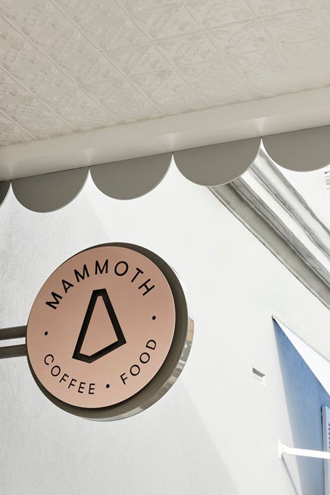 當(dāng)成線下超級(jí)入口，店鋪招牌重大性凸顯25