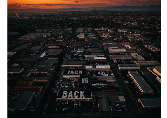 這一個創(chuàng)意戶外廣告，尋常人還看不起3