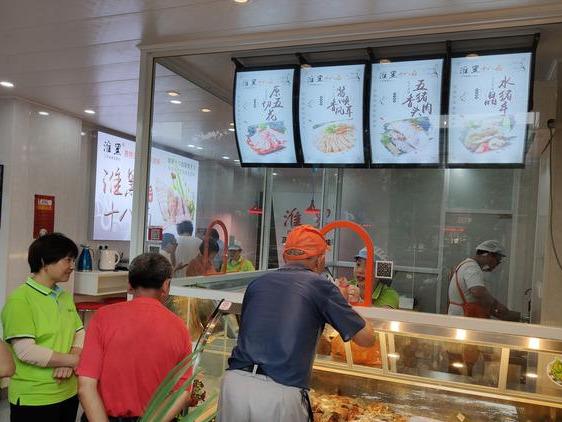 怎樣打造出交易紅火的門楣廣告牌？怎樣才算高質(zhì)產(chǎn)品牌子定位？2